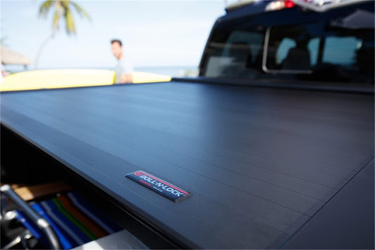 Roll-N-Lock 2022 Toyota Tundra 5ft 7in Bed w/o Storage Boxes E-Series Retractable Tonneau Cover