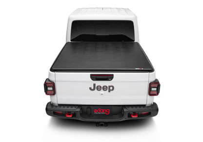 Extang 2020 Jeep Gladiator (JT) (w/wo Rail System) Trifecta 2.0