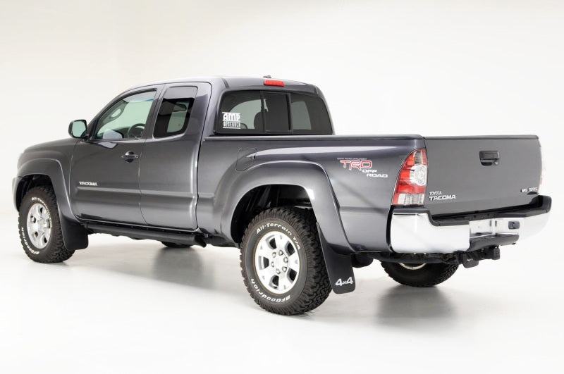 AMP Research 2016-2017 Toyota Tacoma Double Cab/Access 
