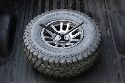 Fabtech Universal Spare Tire Flat Mount - Black - Spare Tire